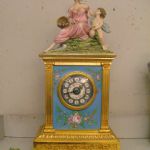 389 8768 TABLE CLOCK